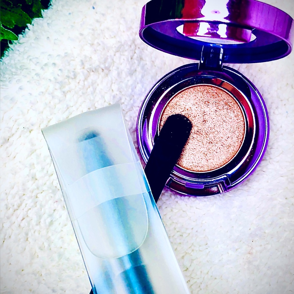 MARY KAY 3 Cream Makeup Brushes for Concealer, Contour and Highlighting NEW